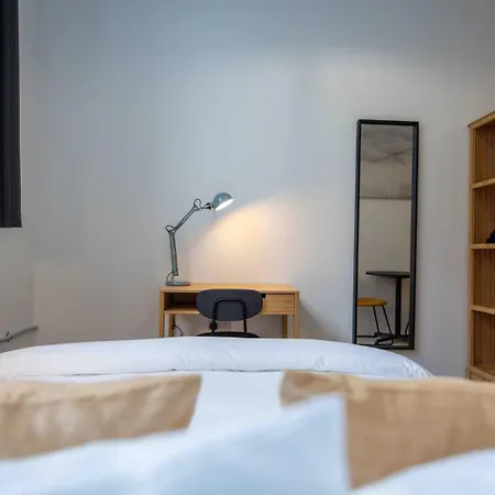 Cozy Retreat In North London *
