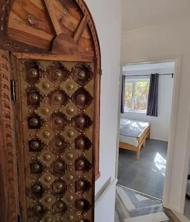 Spacious 2 Bed Holiday home Enfield