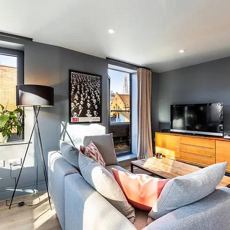 Apartment Bermondsey Bliss Views Comfort And Access! *