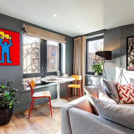 Bermondsey Bliss Views Comfort And Access!