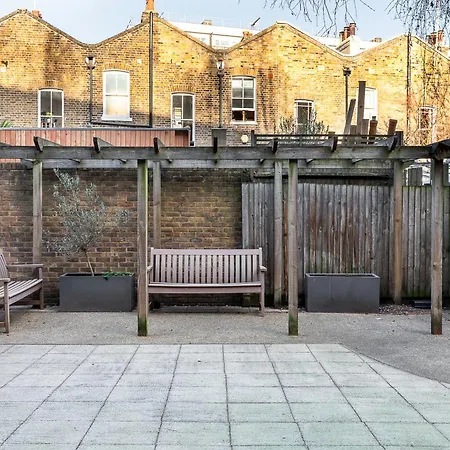 Apartment Bermondsey Bliss Views Comfort And Access! *