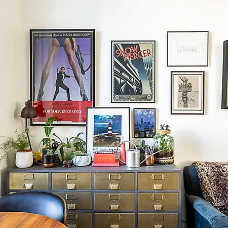Contemporary Victorian *