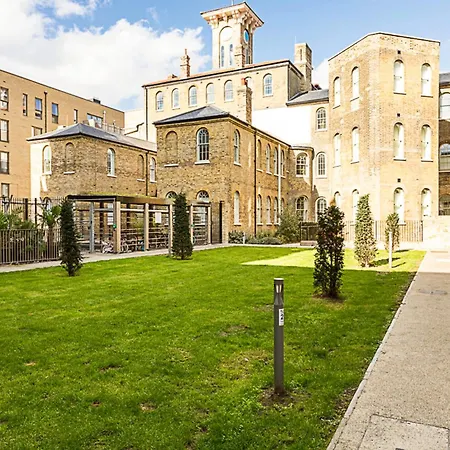 Contemporary Victorian