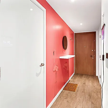 Stylish Flat In Battersea Reach Apartment London