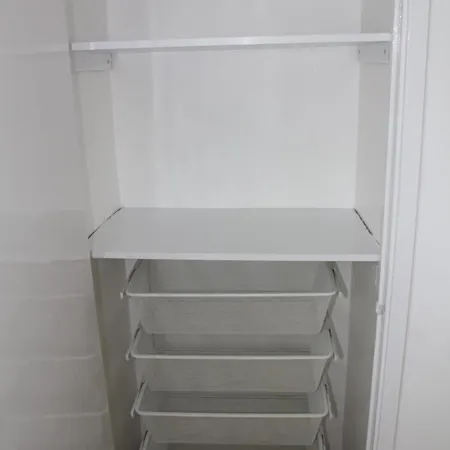 2 Bedroom Entire Flat 2 Minutes From Underground