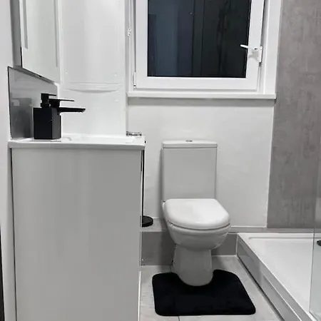 Chic Retreat London