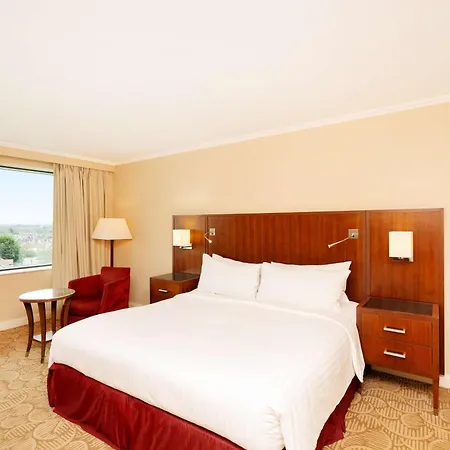 London Stadium Hotel, A Member Of Radisson Individuals Hotel