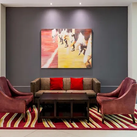 London Stadium Hotel, A Member Of Radisson Individuals