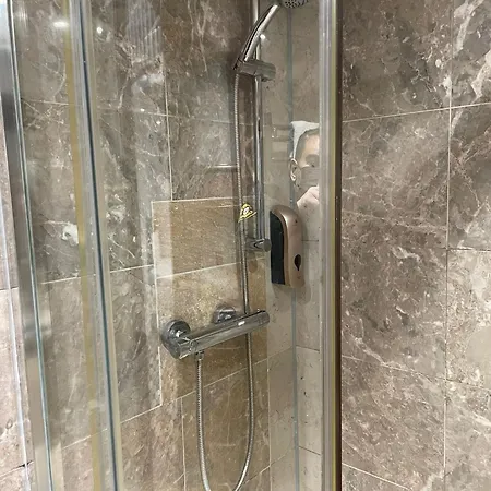Msk Superior فندق لندن