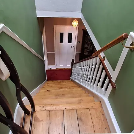 Bed & Breakfast Muswell Hill 4*