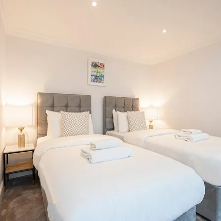 Apart-hotel 3 Sloane Gardens 2*