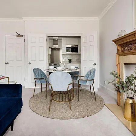 Apartmanhotel 3 Sloane Gardens 2*
