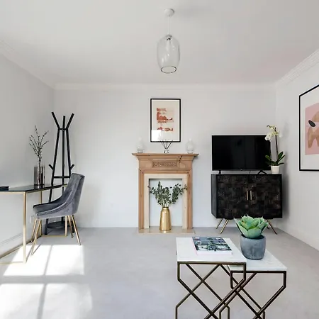 3 Sloane Gardens Apartmanhotel 2*