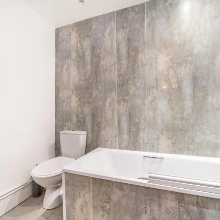 The Hackney Luxury Flat