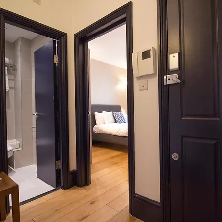 Thames Residences Hyde Park * 런던