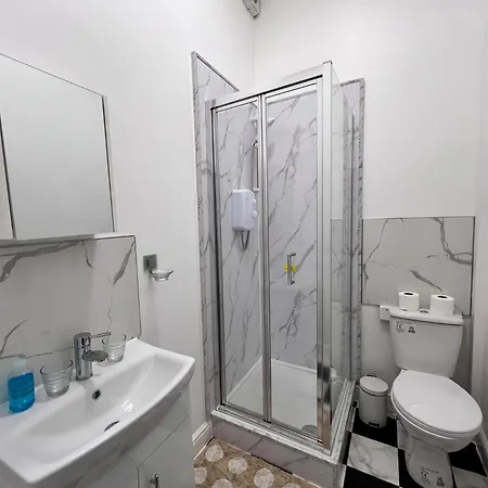 Apartment Lovely On Finchley Road