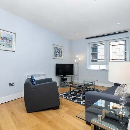 Guestready - Tower Of At Your Doorstep * London