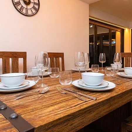 Bonneville House, Private Jacuzzi And Modern Interior Ferienhaus London