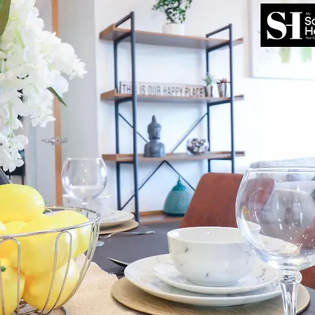Apartment Three Bedroom At My Saga Homes Short Lets & Serviced Jefferson Plaza London