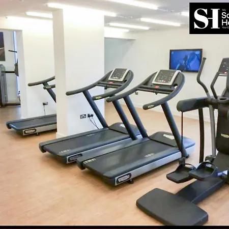Apartment Three Bedroom At My Saga Homes Short Lets & Serviced Jefferson Plaza London
