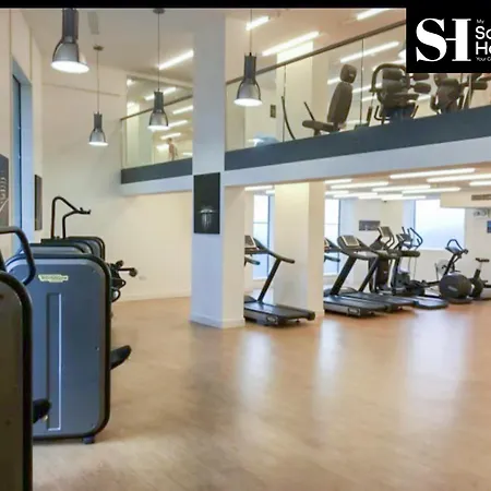 Three Bedroom At My Saga Homes Short Lets & Serviced Jefferson Plaza London