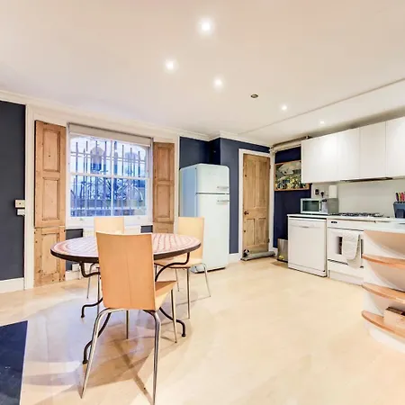 Guestready - Lower Ground Classic Near The Oval Appartamento *