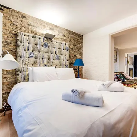 Guestready - Lower Ground Classic Near The Oval Appartamento