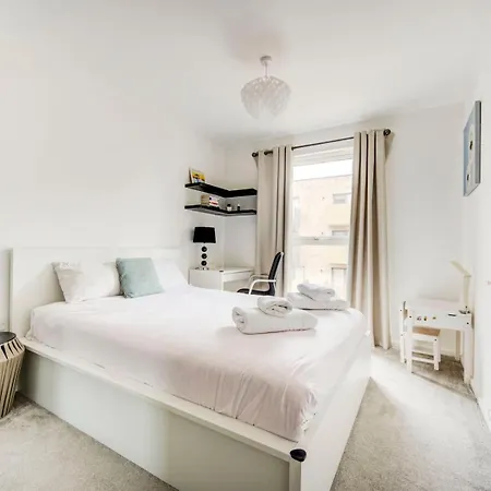 Guestready - Cosmopolitan Living In