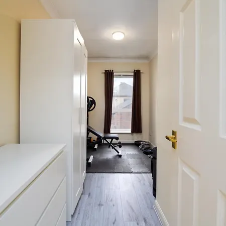 Guestready - Sunny Victoria Hall Apartman London