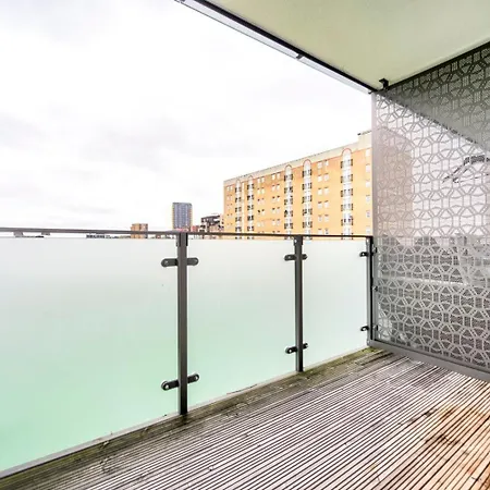 Guestready - Cosmopolitan Living In * Hounslow