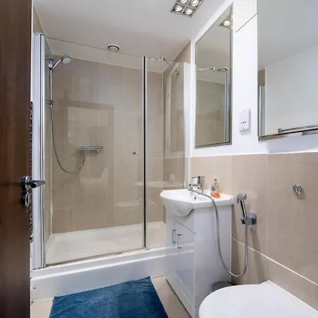 Guestready - Riverside Retreat In Battersea