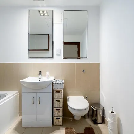 Apartment Guestready - Riverside Retreat In Battersea London