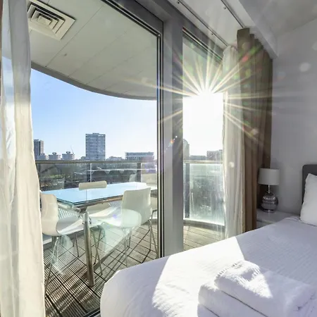 Guestready - Riverside Retreat In Battersea * London