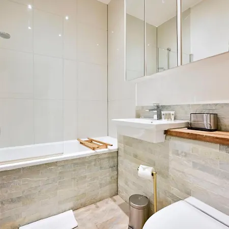 Guestready - Sublime Hideaway In Earl's Court *