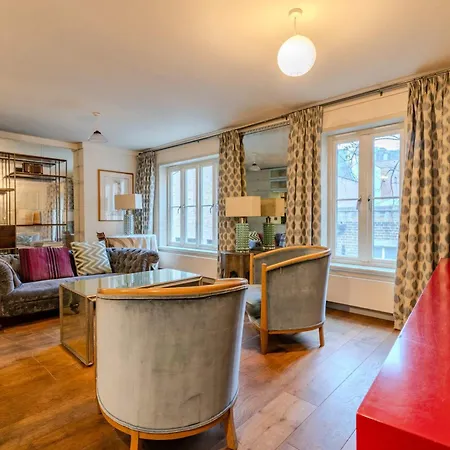 Beautiful Three Bedroom House In West Holiday home *