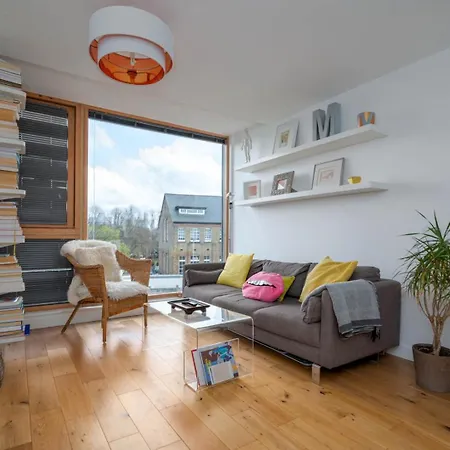 Guestready - Stylish With Skyline Views Apartment
