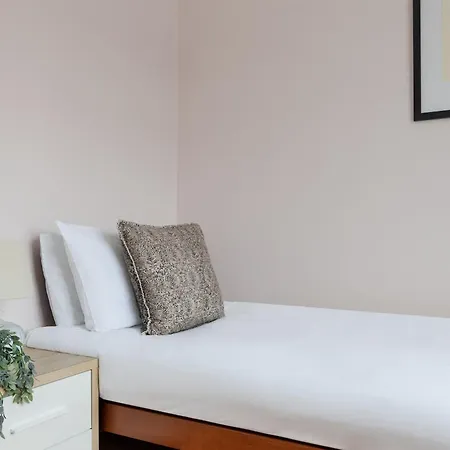 Cute, Stylish House W/ Fast Wifi Apartment Streatham Vale