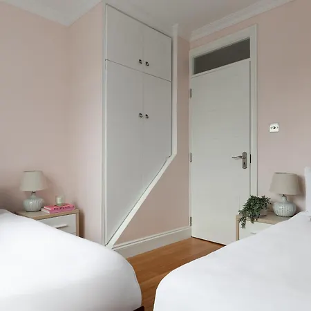 Apartment Cute, Stylish House W/ Fast Wifi *