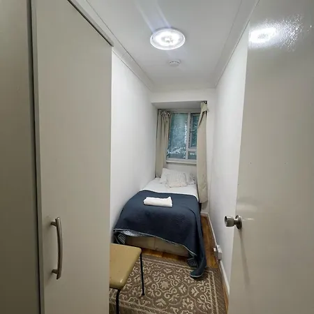 Apartment Maida Vale Urban Living