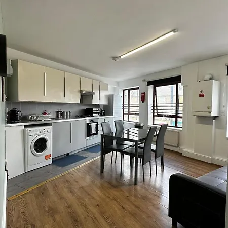 Portobello Guest