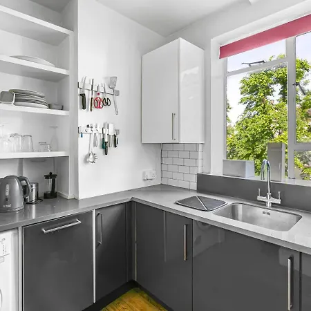 Apartment Modern And Cosy Flat In Little Venice London