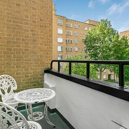 Modern And Cosy Flat In Little Venice *