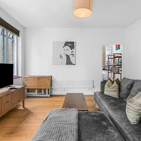 Modern And Cosy Flat In Little Venice