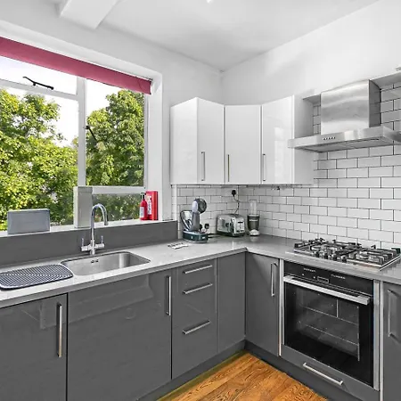 Modern And Cosy Flat In Little Venice * London