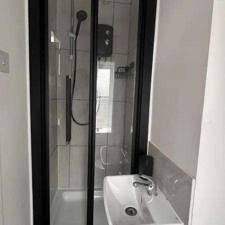 West One Bedroom Apartment *