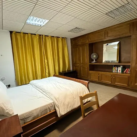 Stockwell Station Apartment