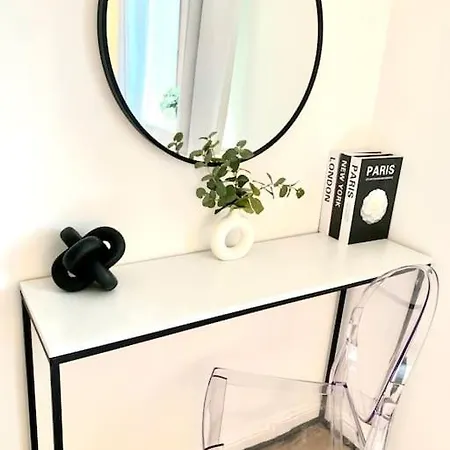 Varsity View-central Apartment Twickenham