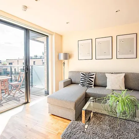Charming Flat With Balcony Near Tower Bridge Apartment *