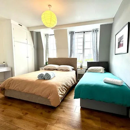 The Prince's Palace Central Queensway By Wild Apartment London