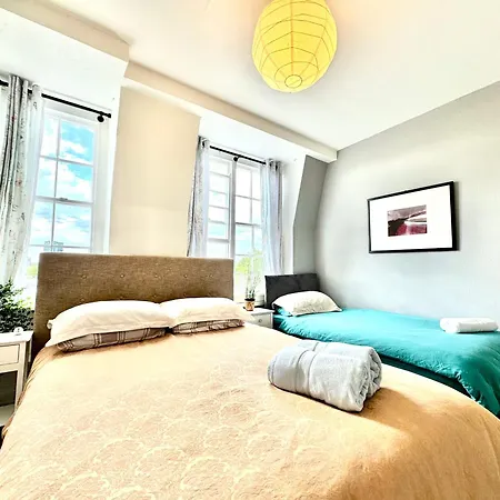 Apartment The Prince's Palace Central Queensway By Wild London